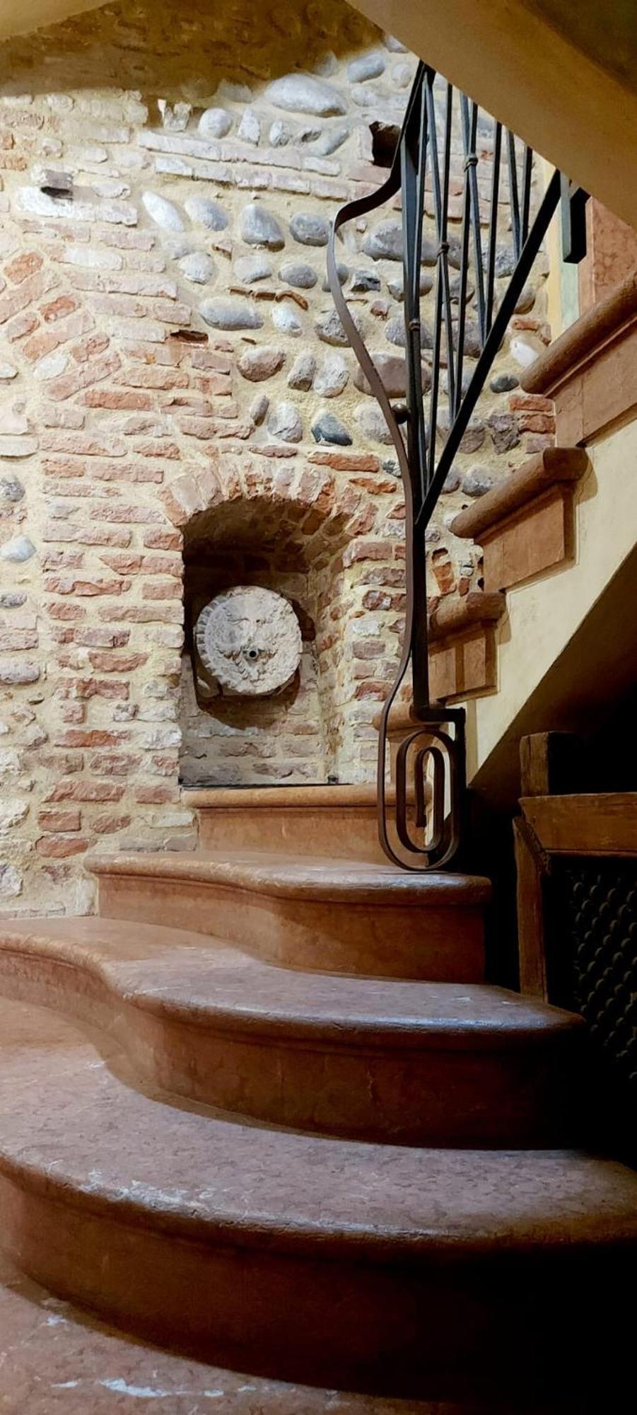 Elle Palace Simply Elegant Guest house